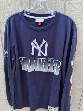 New York Yankees Navy Long Sleeve Tee M